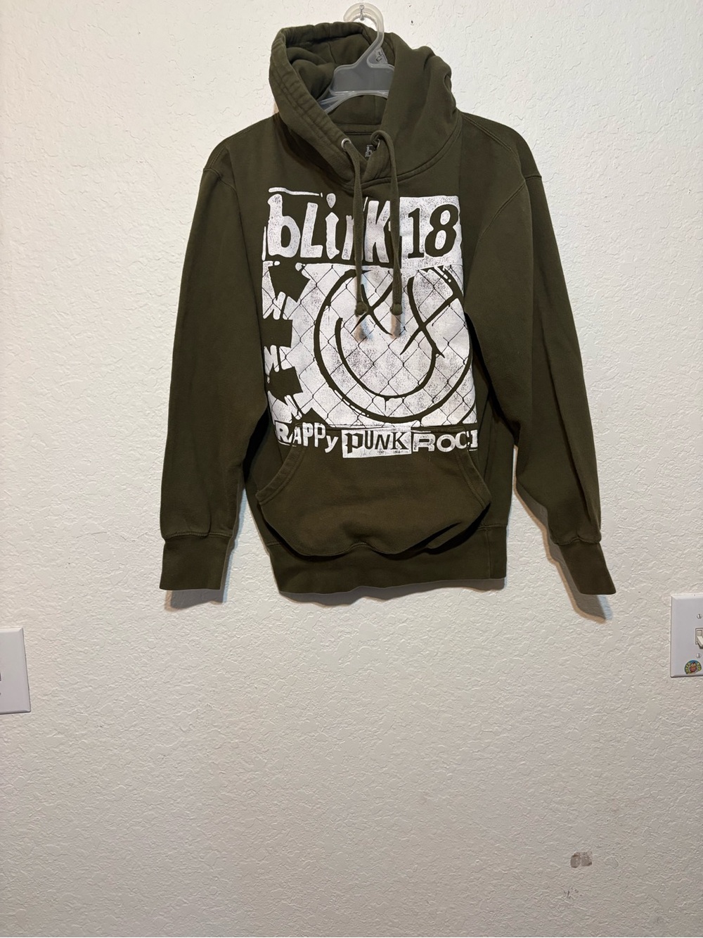 Blink-182 2023 Tour Olive Green Graphic Pullover Hoodie